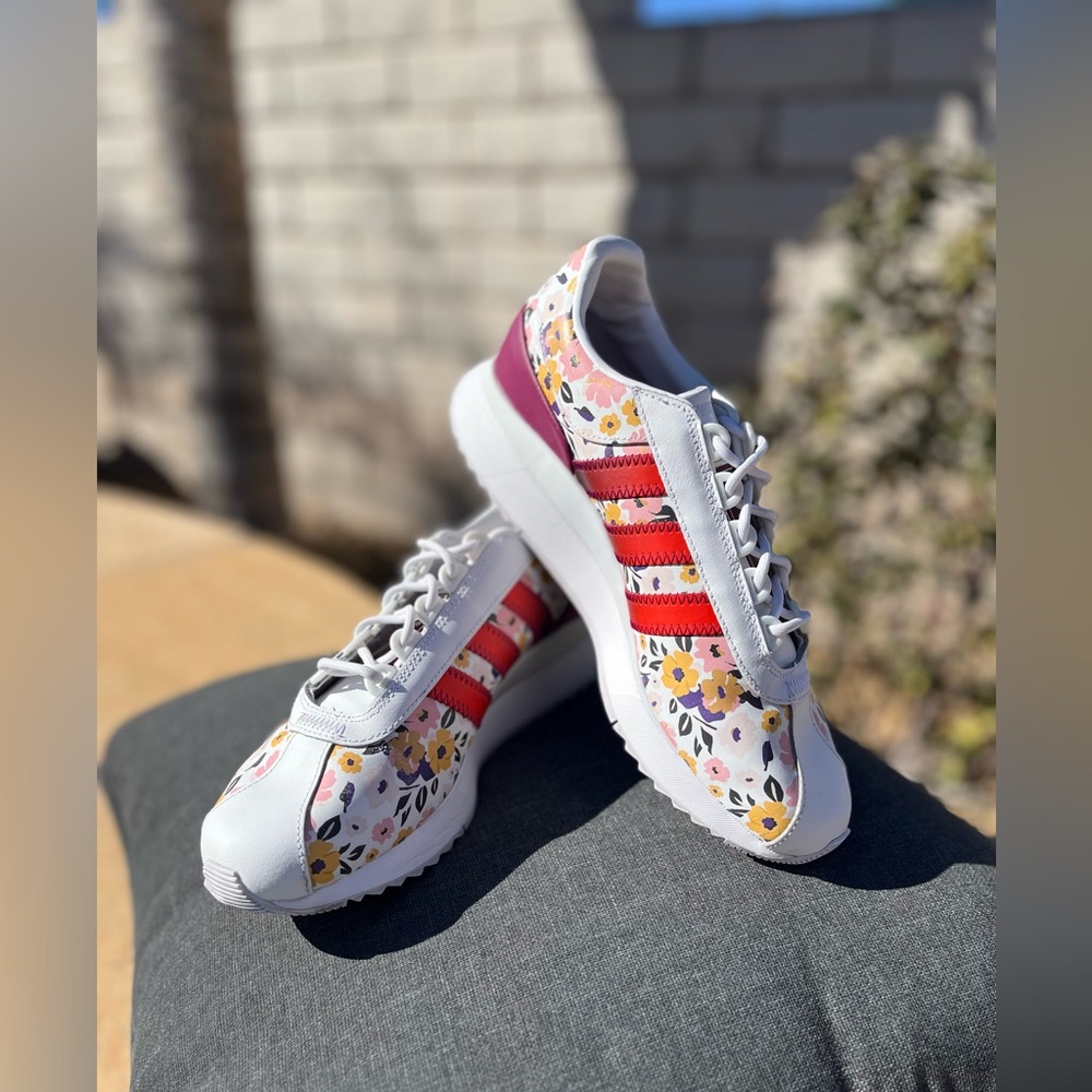 Adidas FX8106 HER Studio London x Womens SL Andridge Floral Shoe